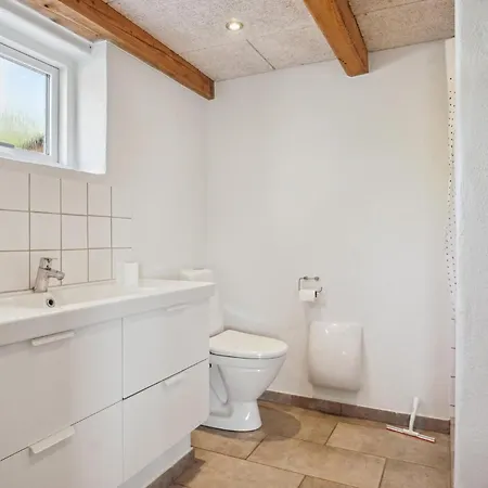 Дом отдыха 7 Bedroom Awesome In *