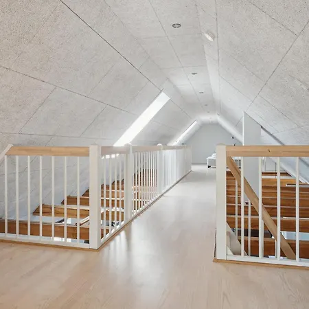 Дом отдыха 7 Bedroom Awesome In